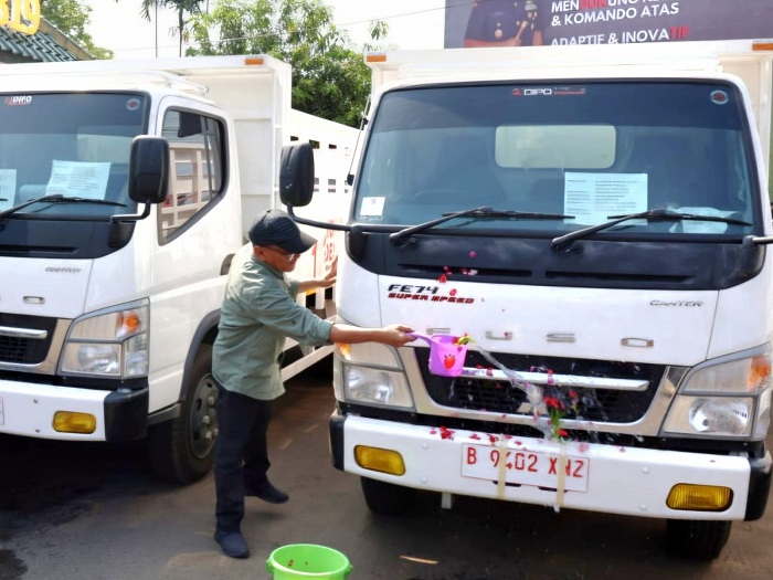 33 Truk Koperasi Desa Merah Putih  Siap Mengaspal di Pasuruan