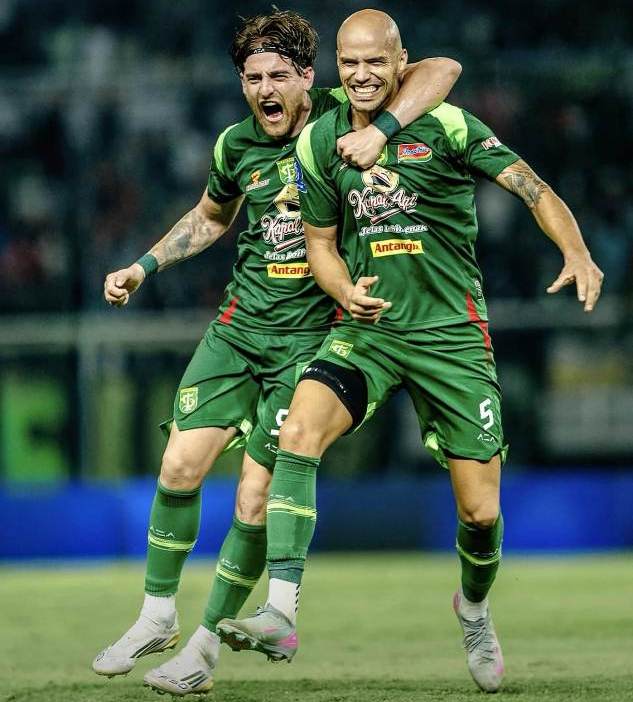 Duel Laga Klasik: Persib Misi Balas Dendam, Persebaya Incar Kemenangan Beruntun