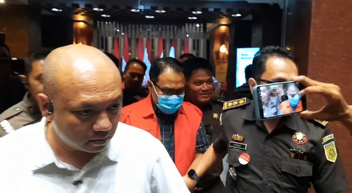 Kejati Jatim Tahan Mantan Kabid Jalan dan Jembatan DPUBMP Surabaya: Gratifikasi Rp 3,6 M Dialihkan Deposito