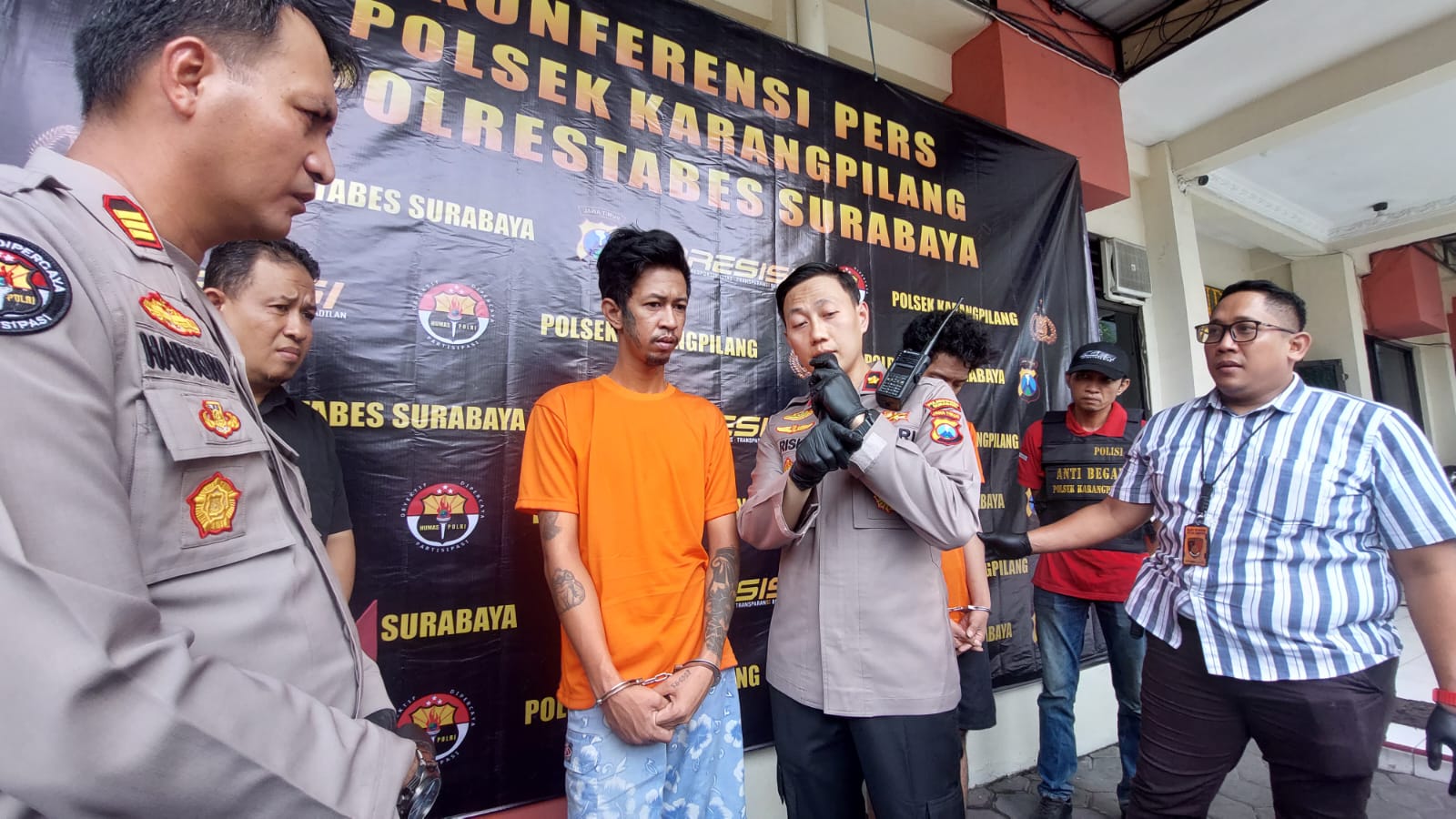 2 Sahabat Karib Asal Surabaya Edarkan Pil Koplo