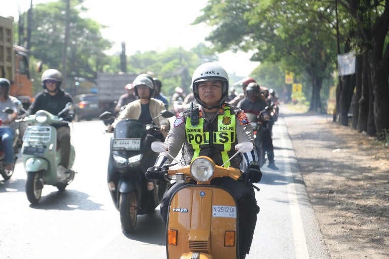 Jalur Rawan Laka Diruwat dengan Touring Bersholawat