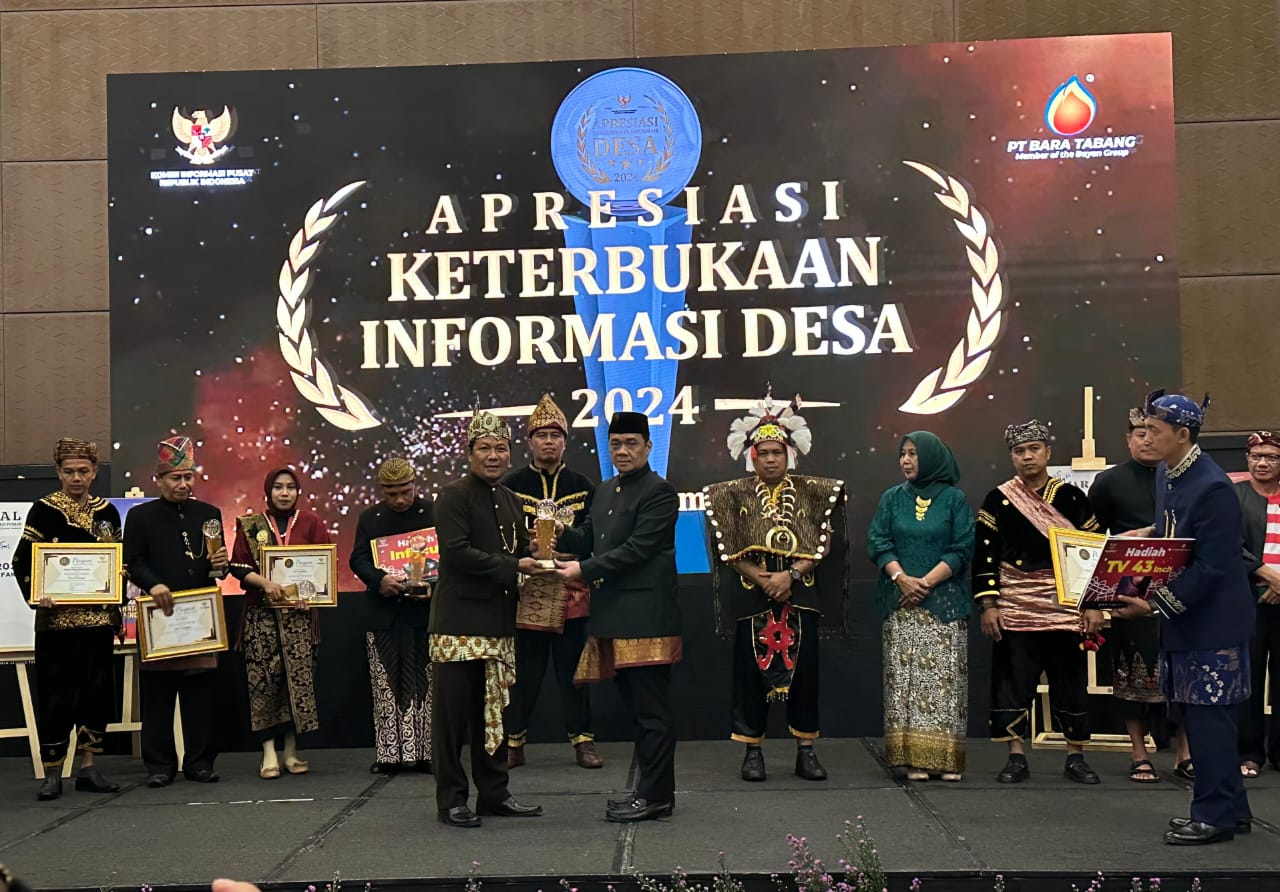 Desa Kraton Raih Peringkat Pertama di Ajang Apresiasi Keterbukaan Informasi Publik Desa 2024