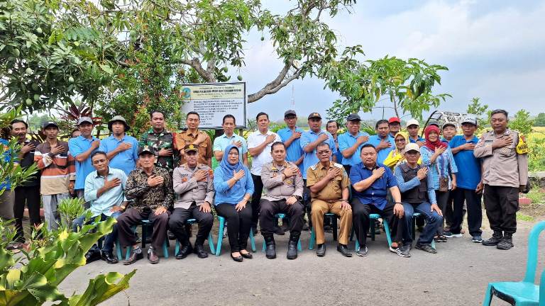 Perkuat Silaturahmi, Polres Nganjuk Bersama Forkopimcam Wilangan Gelar Kamtibmas di Desa Ngadipiro