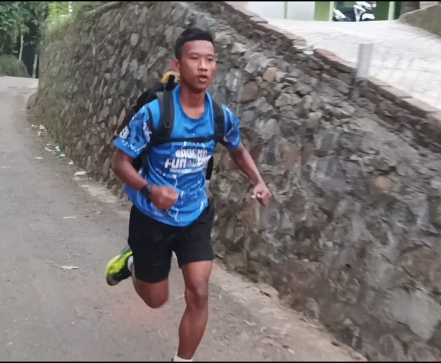 Kisah Alif, Pelajar Yatim Piatu Jember Lari 5 KM Setiap Pagi Demi Tetap Sekolah
