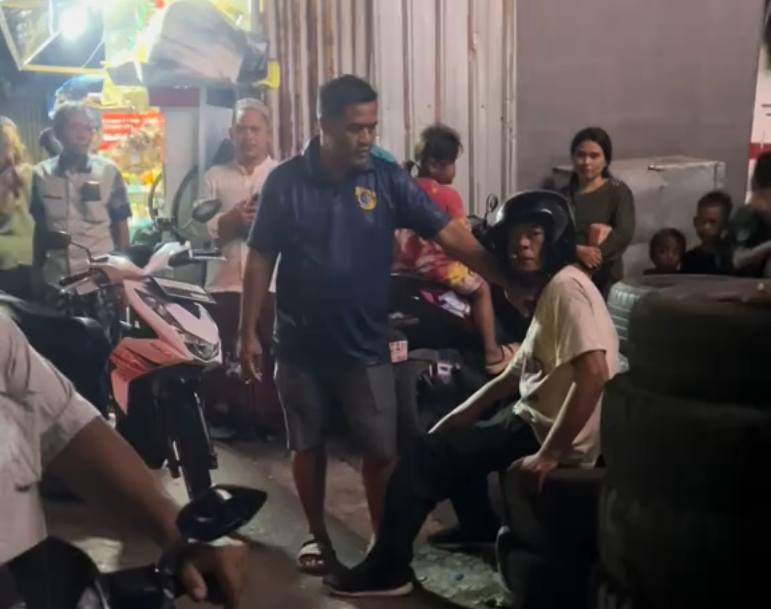 Nekat! Curi Motor Milik Polisi, Dua Pelaku Remuk Dihajar Massa