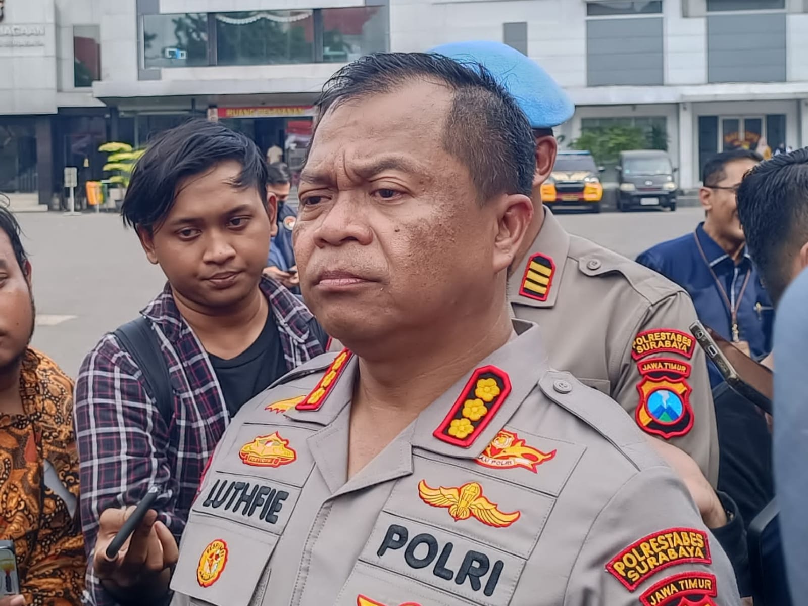 Kerusuhan saat Demo di Mapolrestabes Surabaya, Polisi Pastikan Bukan Kelompok Mahasiswa 