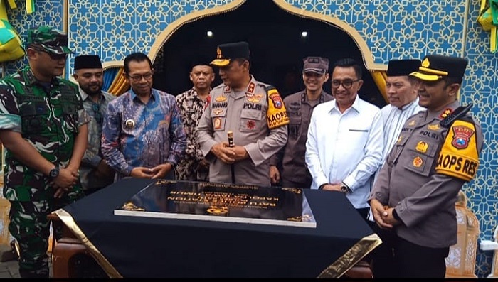 Kapolda Jatim Tinjau Pos Pelayanan Batos, Pastikan Kesiapan Operasi Ketupat Semeru 2025