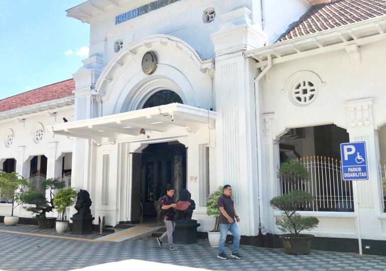 Imbas Demo Ricuh, PN Surabaya Pindahkan Sidang Pidana ke Online