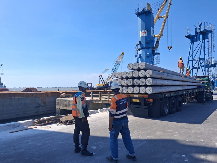 Kinerja Pelabuhan Gresik Tumbuh 18,7 Persen pada Semester I 2026