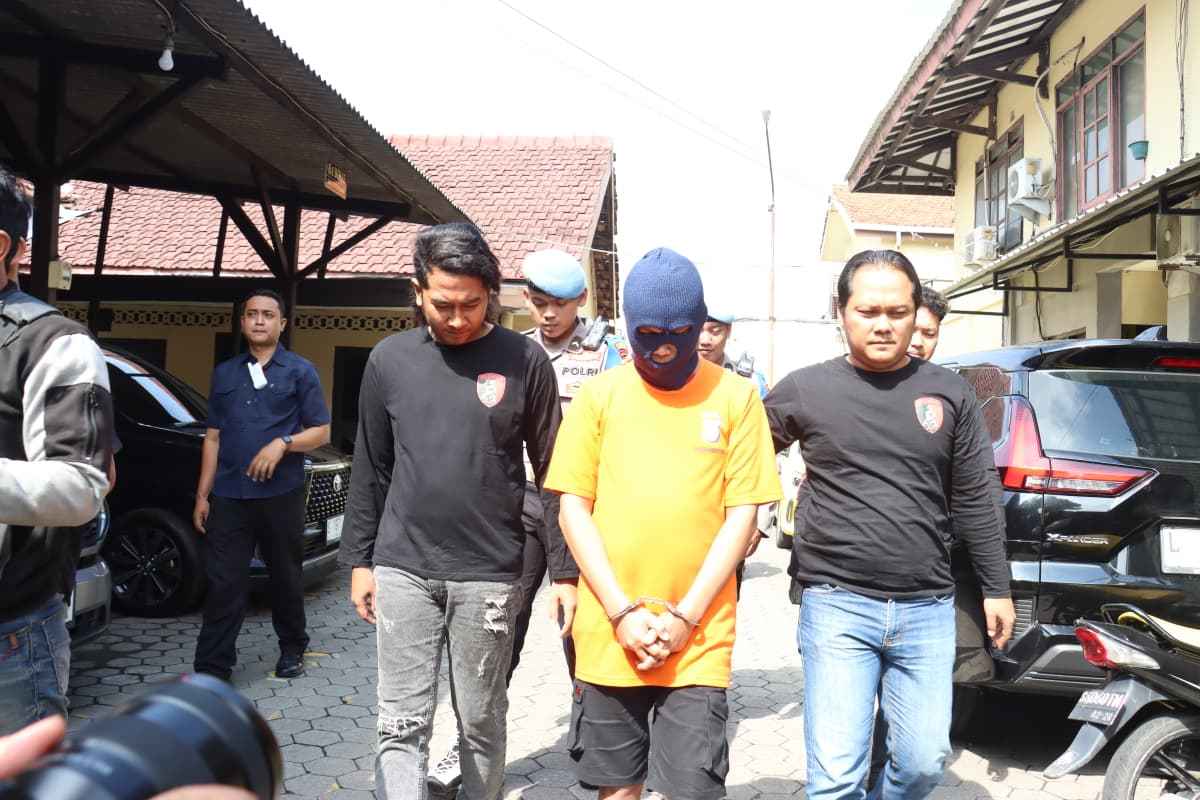 Terekam CCTV, Curanmor Berdaster Dibekuk Polisi