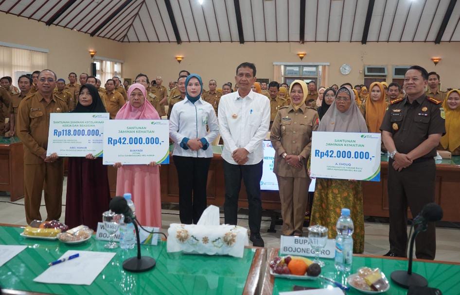 Pemkab Bojonegoro Hadirkan Program Jaminan Sosial Menjawab Kegelisahan Warga