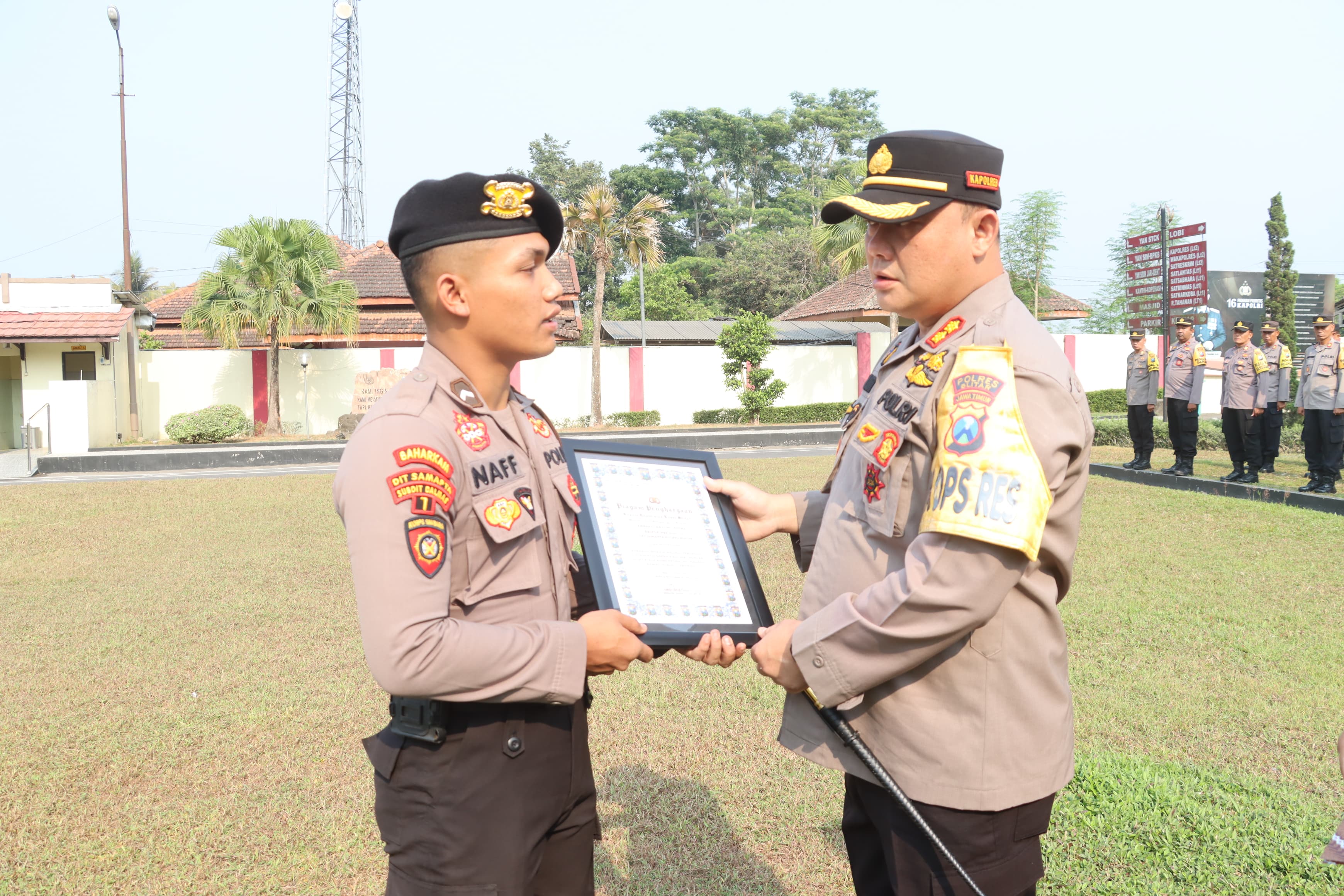 Kapolres Blitar Beri Reward Personel Juara Pencak Silat Nasional