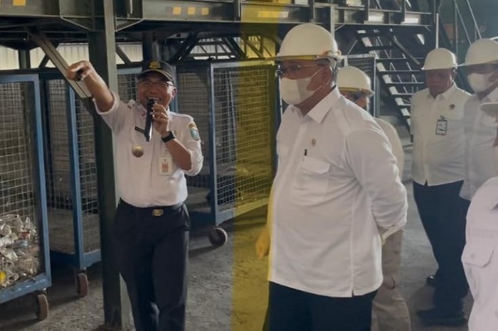 Tinjau Pengelolaan Sampah di Jombang, Menteri LH Siap Jadikan Model Nasional Ekonomi Sirkular