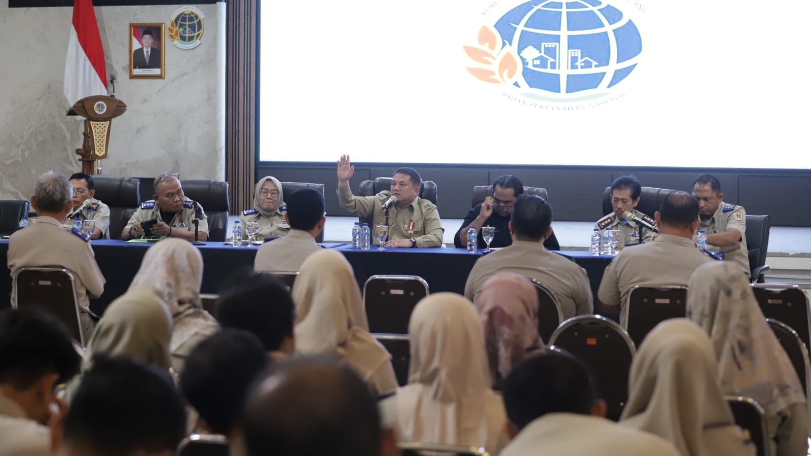 Laksanakan Pembinaan Terkait Pencapaian PSN, Kepala Kanwil BPN Jatim Kumpulkan Seluruh Jajaran