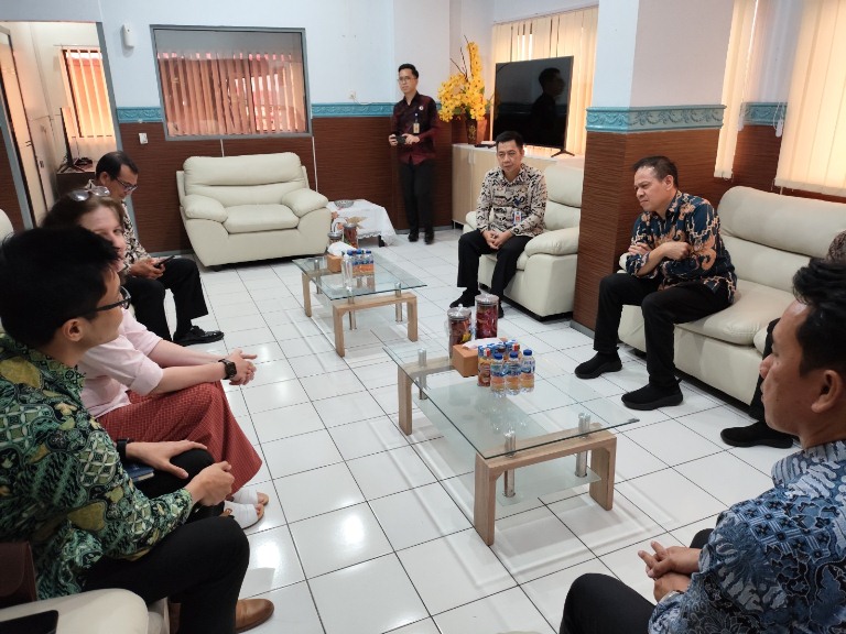 Awali Tugas, Kakanim Manado Terima Kunjungan Deputy Consul-General Australia di Makassar