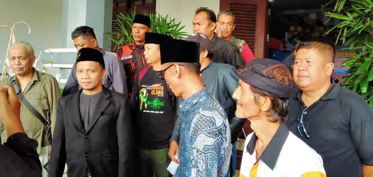 Arek Malang Bersuara Tolak Ceramah Dr Zakir Naik di Malang