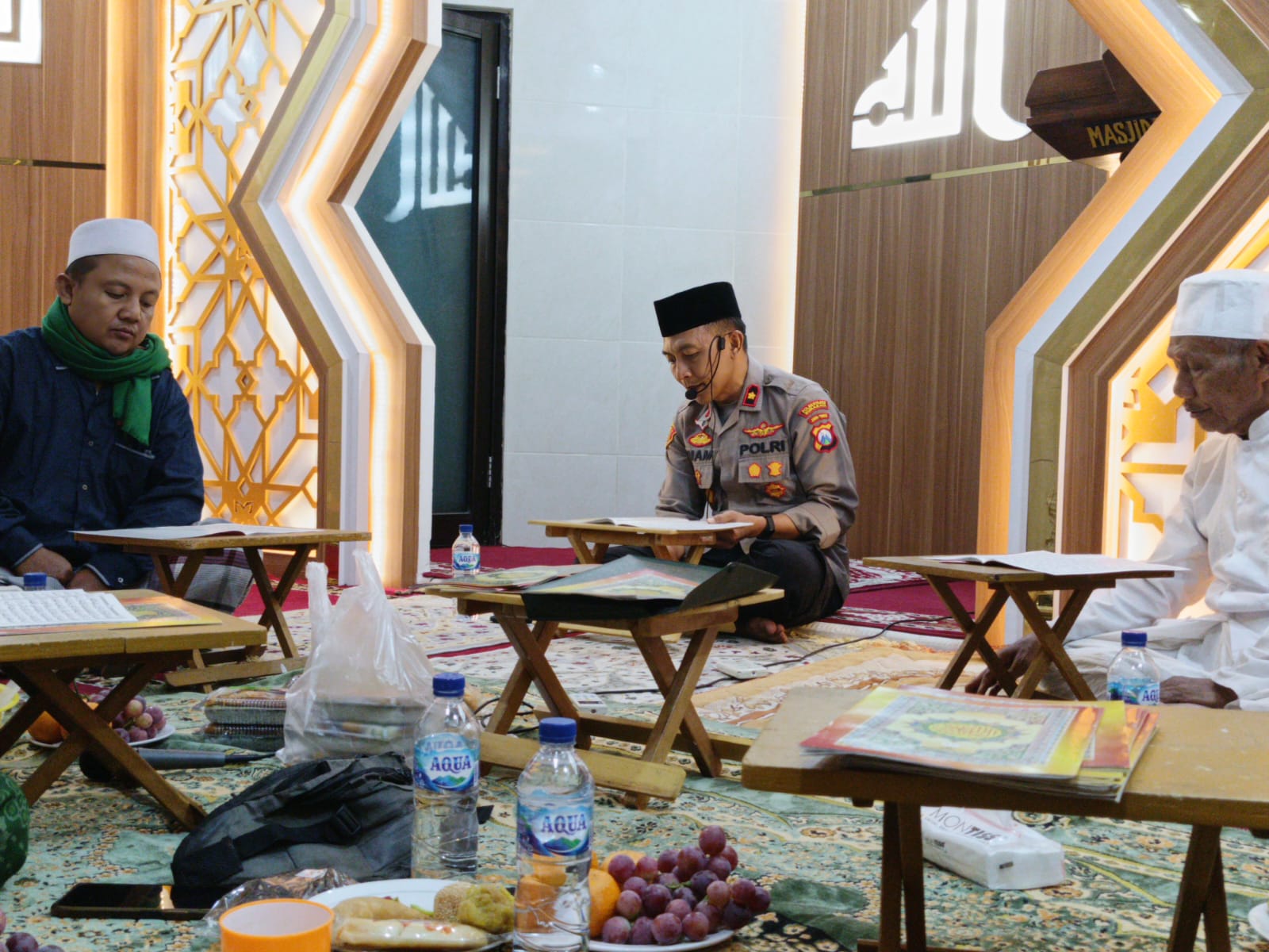 Polsek Tegalsari Gelar Khotmil Quran untuk Tingkatkan Iman dan Taqwa Personil