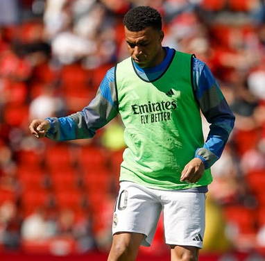 Arbeloa Tegaskan Kembalinya Mbappe  Jelang Duel Kontra Bayern