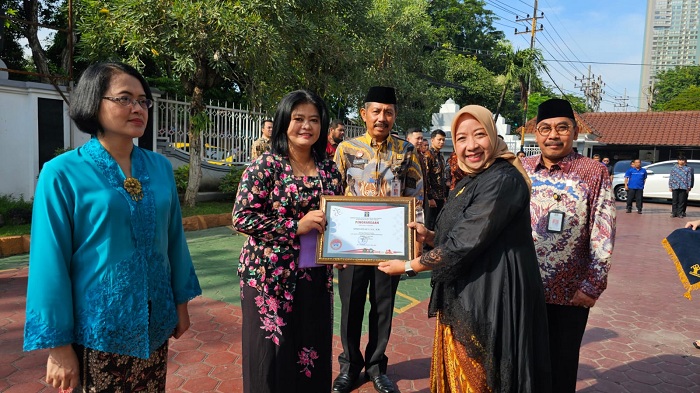 Peringati Hari Kartini, Kanwil Kemenkum Beri Penghargaan Srikandi Teladan