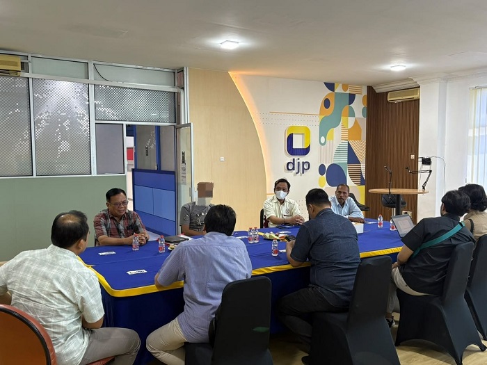 Kanwil DJP Jatim III Serahkan Tersangka Penggelapan Pajak Rp1,9 Miliar ke Kejari Jember