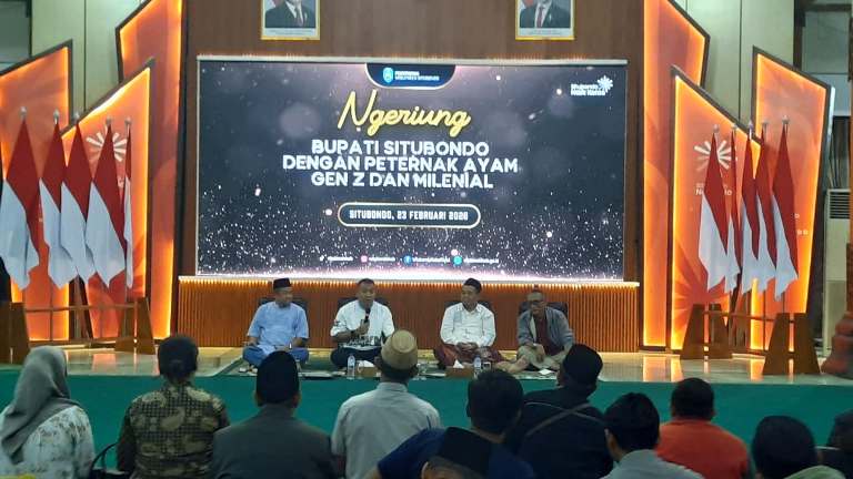 Mas Rio Kumpulkan Peternak Ayam Petelur Gen Z dan Milenial di Situbondo