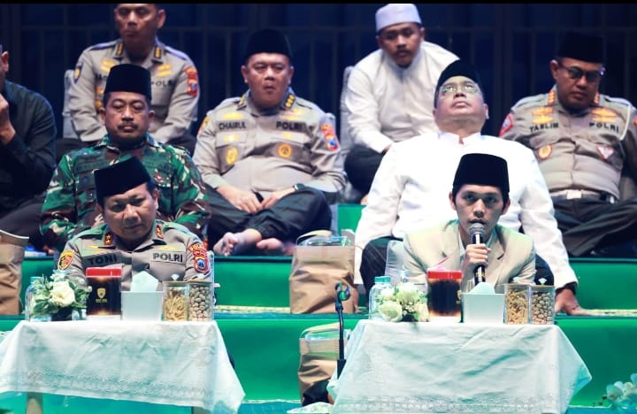 Gus Iqdam Puji Program Pembinaan Rohani Kapolda Jatim 