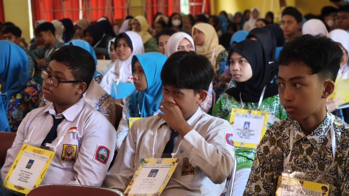 SMA Negeri 20 Surabaya Sukses Gelar MPLS 2025: Edukatif, Ramah, dan Bebas Perpeloncoan