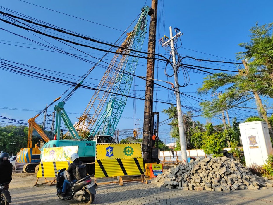 DPRD Surabaya Warning Proyek APBD 2026, DSDABM Targetkan Proyek Drainase Rampung November