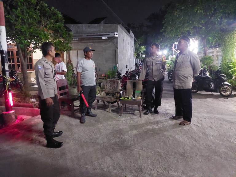 Polres Nganjuk Gelar Patroli Antisipasi Balap Liar dan Bentrok Antar Kelompok di Akhir Pekan