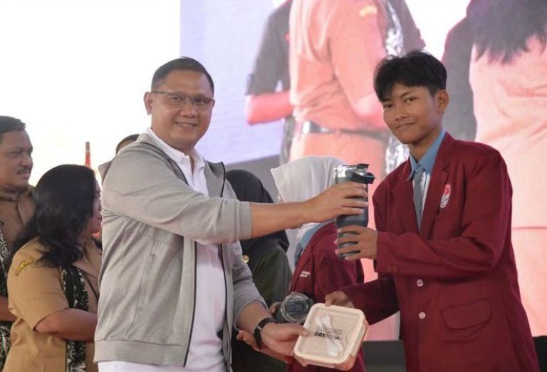 Kadindik Jatim Luncurkan Program ZePlass Dorong Sekolah Minim Sampah Plastik