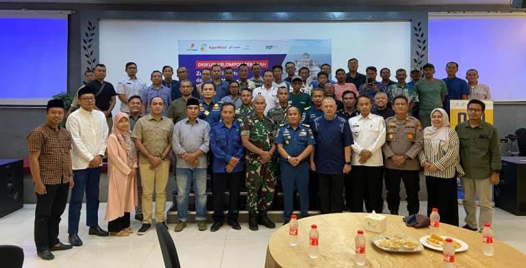 Nelayan Tuban Komitmen Jaga Keselamatan Sekitar Objek Vital Nasional FSO Gagak Rimang