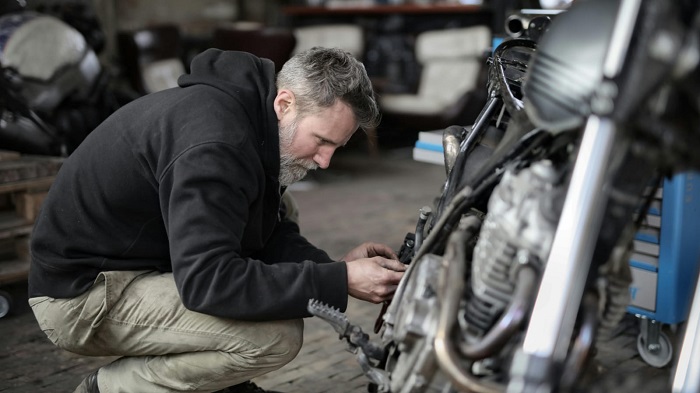 Jangan Sampai Rusak! Ini Tips Merawat Motor agar Tetap Prima 