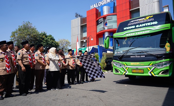 64 Santri Jatim Berangkat ke PPSN VI, Khofifah Tekankan Persaudaraan Nusantara