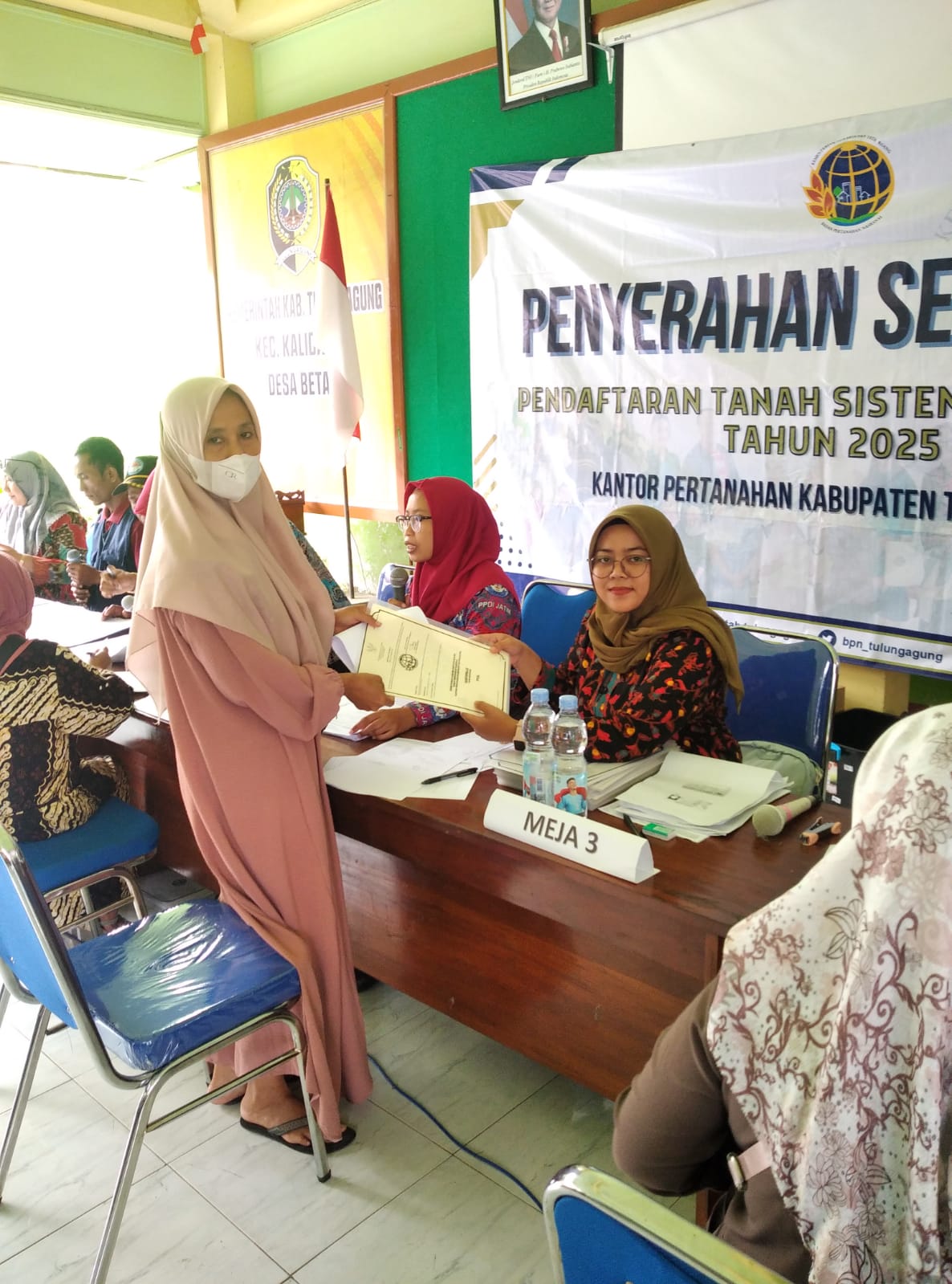 BPN Tulungagung Bagikan 1.546 Sertipikat PTSL untuk Warga Desa Betak Kalidawir