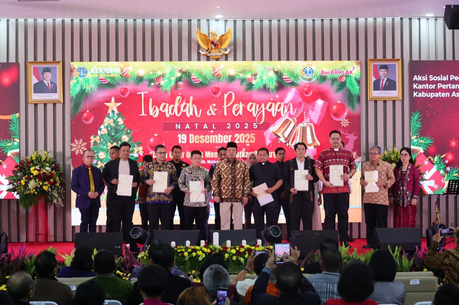 Terima Sertipikat Menjelang Natal, Pendeta Apresiasi Dukungan ATR/BPN dalam Sertipikasi Tanah Rumah Ibadah