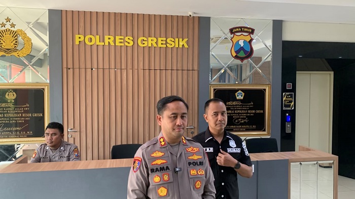 Ibu Rumah Tangga di Gresik Diperas Penagih Pinjol, Ancam Sebar Foto Syur Editan