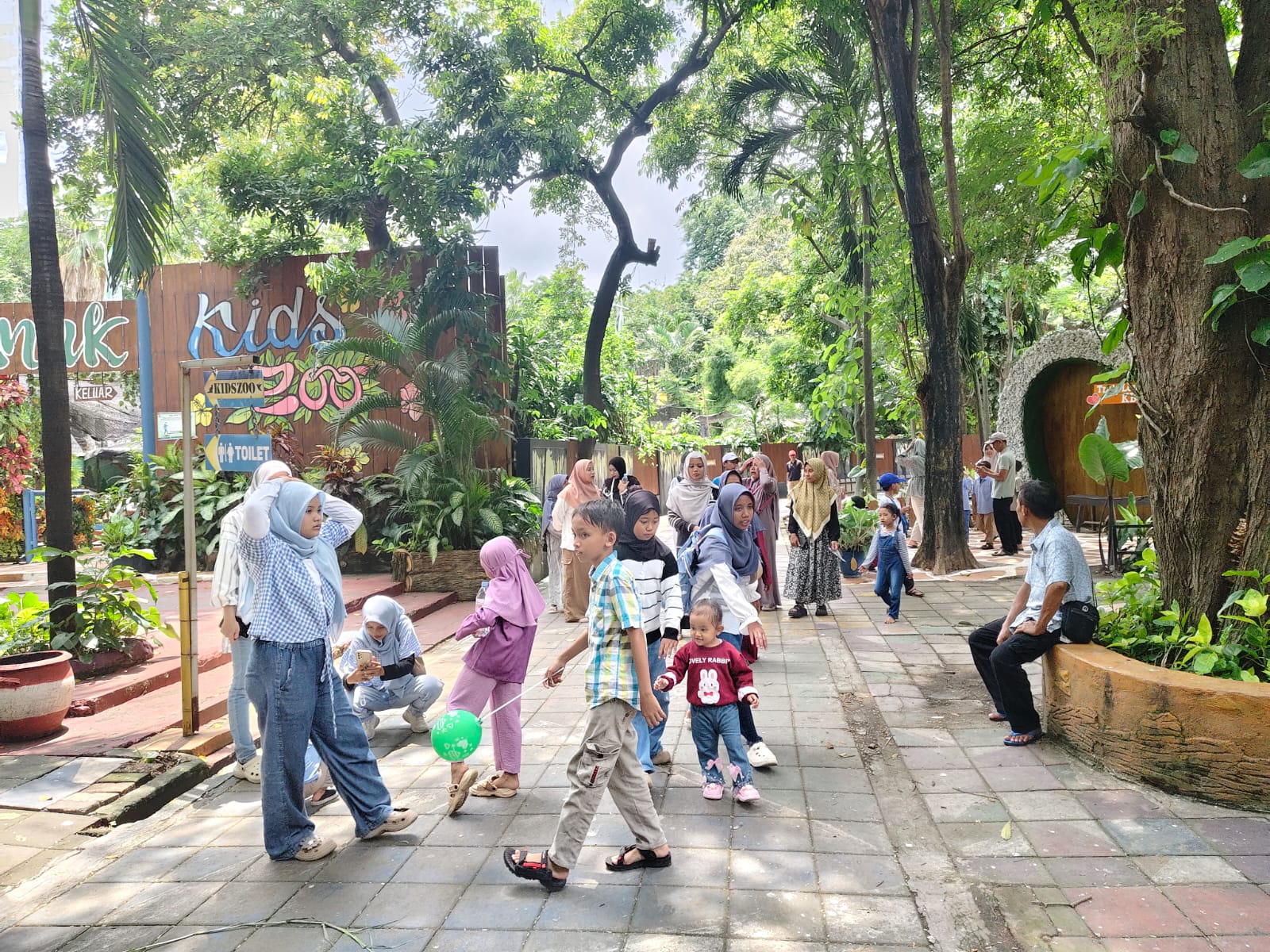 Anggaran Pakan Rp700 Juta Aman, KBS Pastikan Satwa Tetap Sehat