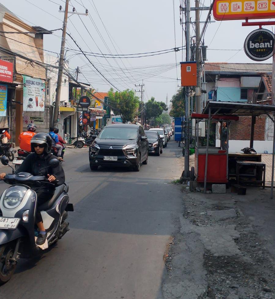 Rencana Satu Jalur Jalan Raya Lontar Batal, Warga Urung Turun ke Jalan