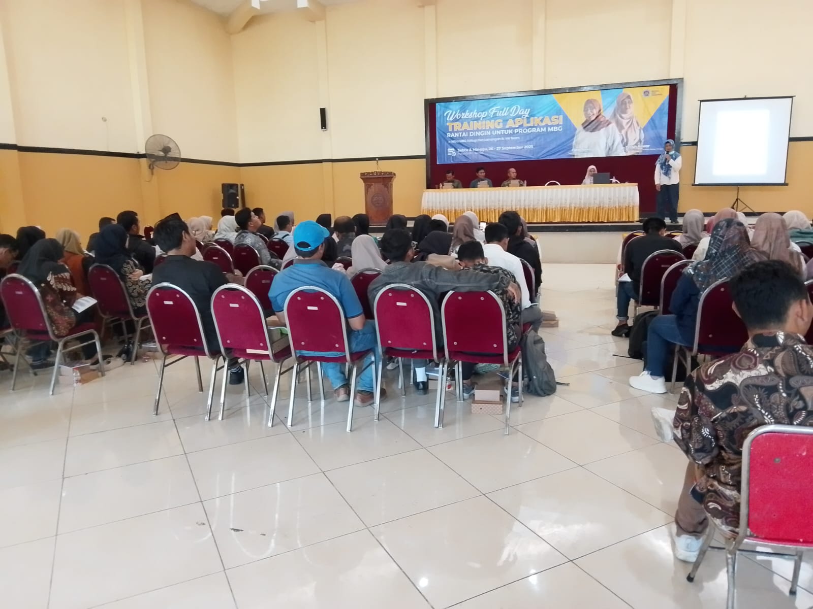 Konsultan dan Praktisi Pangan Gelar Workshop Full Day Rantai Dingin Program MBG di Lamongan