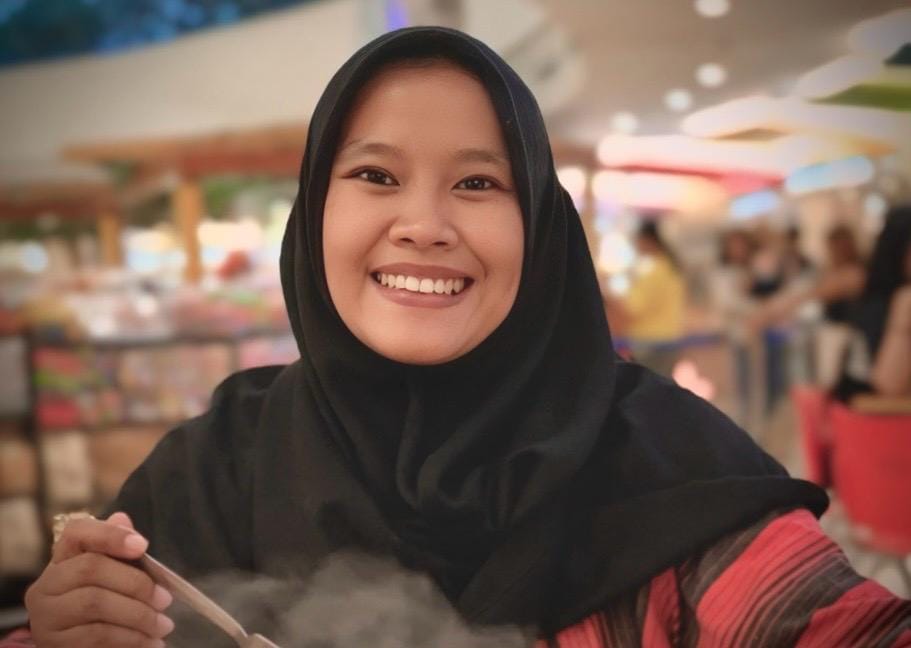 Hidayah di Balik Senja, Ayu Melihat Islam Sebagai Rumah yang Selama Ini Dicari