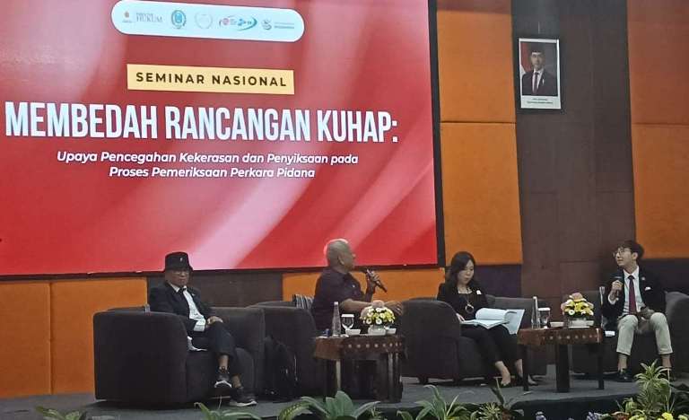 FH Ubaya Selenggarakan Seminar Nasional: Bedah Tuntas RKUHAP, Soroti Pencegahan Kekerasan dalam Proses Pidana