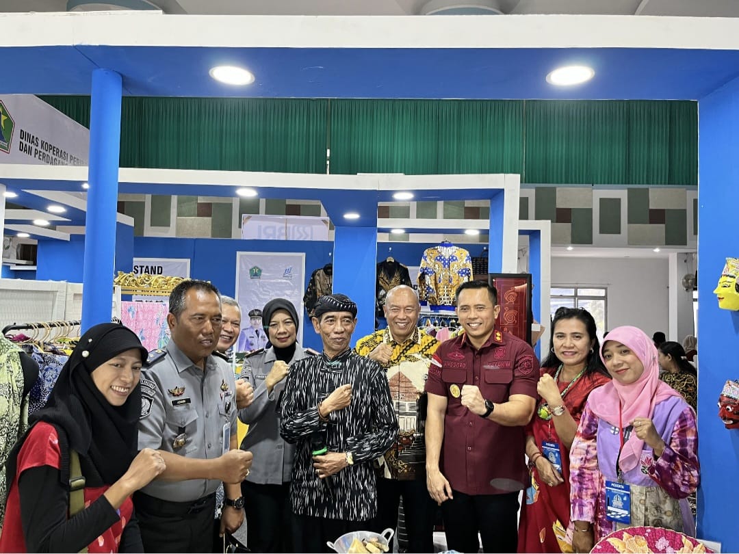 Booth Imigrasi di Malang City Expo 2025 Hadirkan Layanan Paspor dan Informasi Keimigrasian