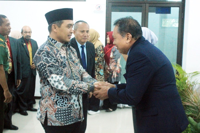Rektor Unmer Pasuruan Dilantik, Mas Adi Dorong Kampus Siapkan SDM Unggul