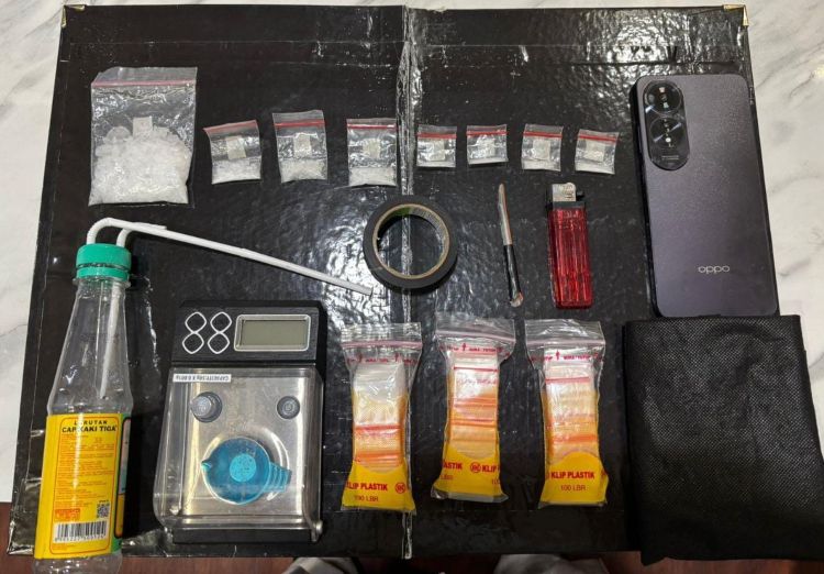 Nongkrong Bawa 8 Poket Sabu, Digelandang Polisi Polres Malang