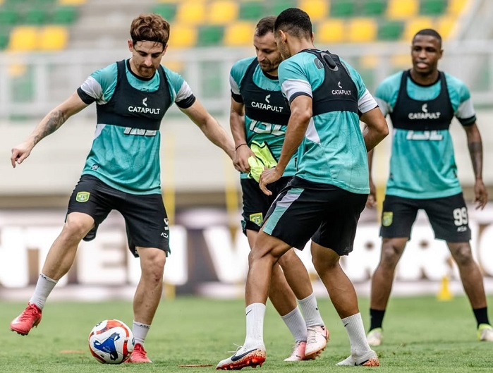 Jeda Internasional, Persebaya Akan Tetap Persiapan Lawan Persija