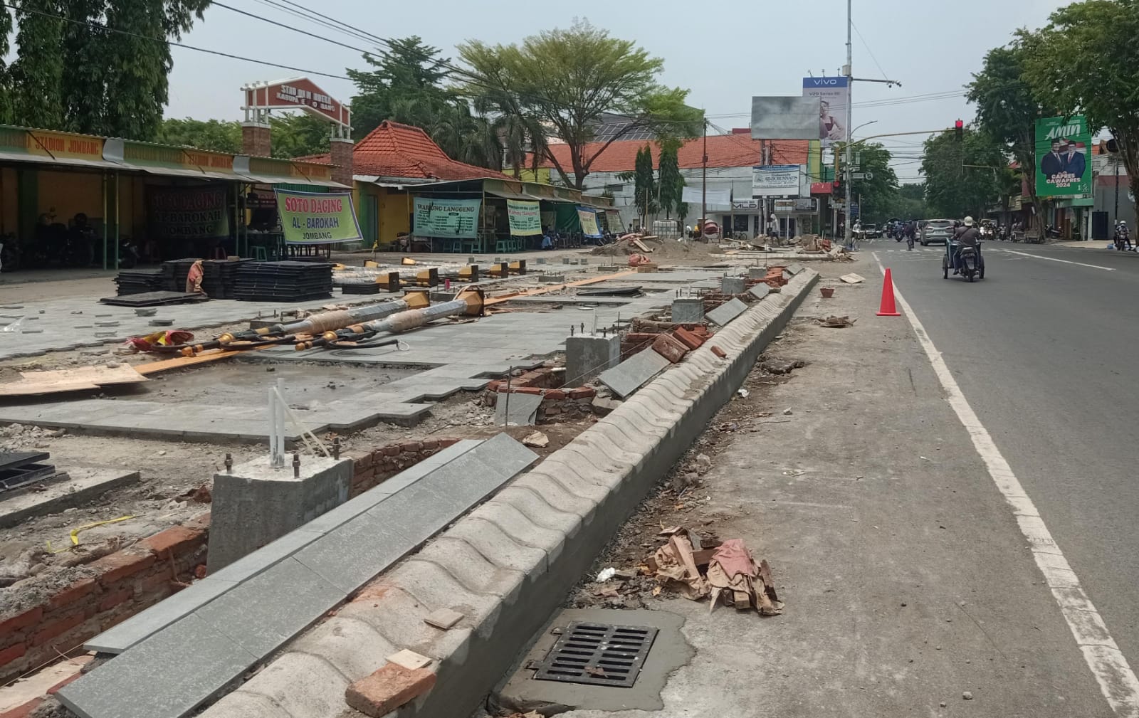 DPRD Jombang Ingatkan Proyek Jalan Gus Dur, Jangan Terulang Molor 