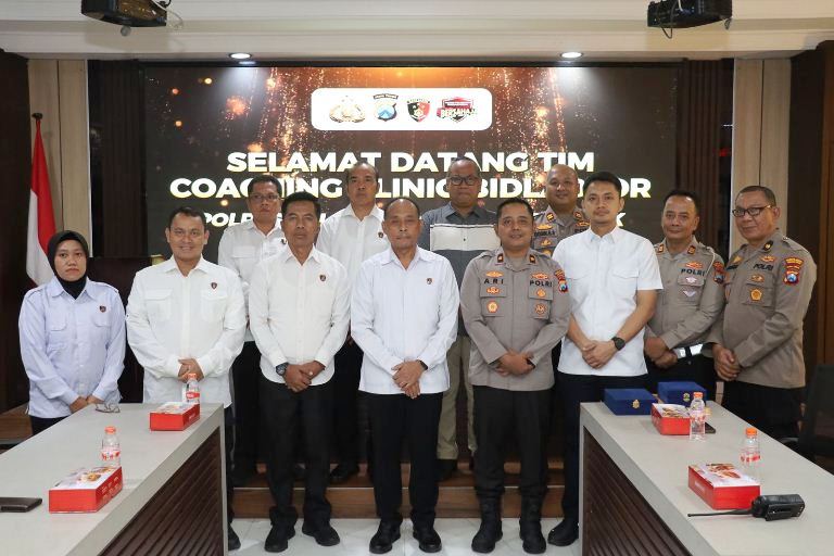 Tingkatkan Kemampuan Penyidikan, Bidlabfor Polda Jatim Gelar Coaching Clinic di Polres Pelabuhan Tanjung Perak
