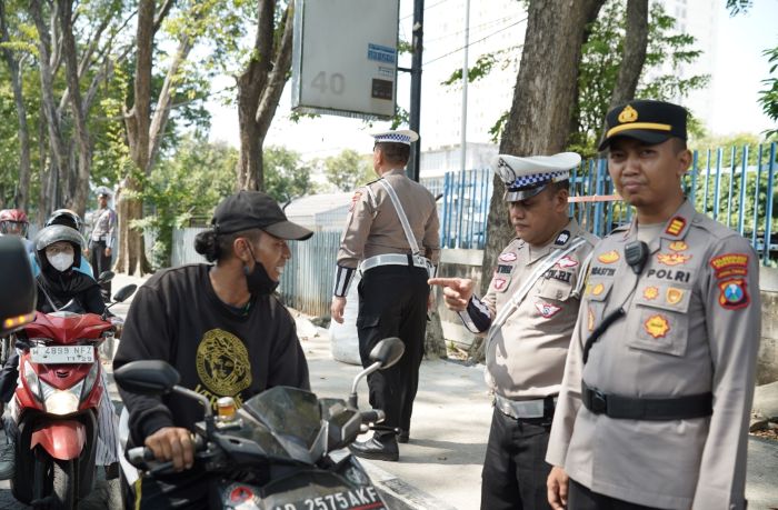 Operasi Patuh Semeru 2025 Berakhir, Polsek Tenggilis Mejoyo Apresiasi Kepatuhan Pengguna Jalan