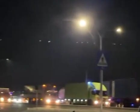 Kerap Terjadi Kecelakan dan Minim Rambu Lalu Lintas, Warga Lamongan Blokade Jalan Lingkar Utara 