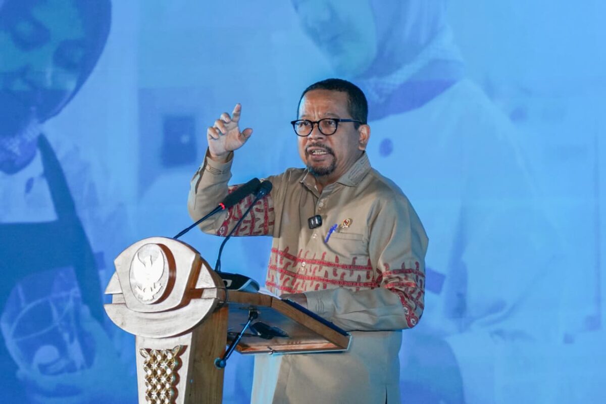 Program Revitalisasi Sekolah Serap 238 Ribu Tenaga Kerja, Hidupkan 58 Ribu UMKM 